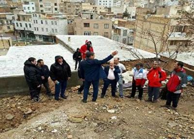 معاون عمرانی استاندار سمنان تاکید کرد؛ تخلیه ساکنان منازل بالادست شهرستان مهدیشهر، آب استخر کشاورزی شهمیرزاد هم تخلیه شد