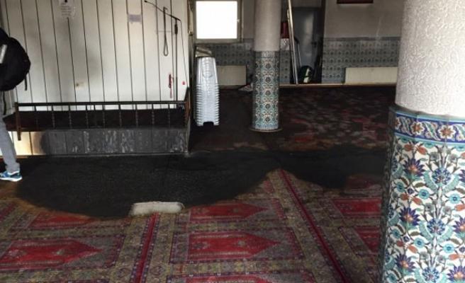 حمله به یک مسجد در آلمان حمله به یک مسجد در آلمان