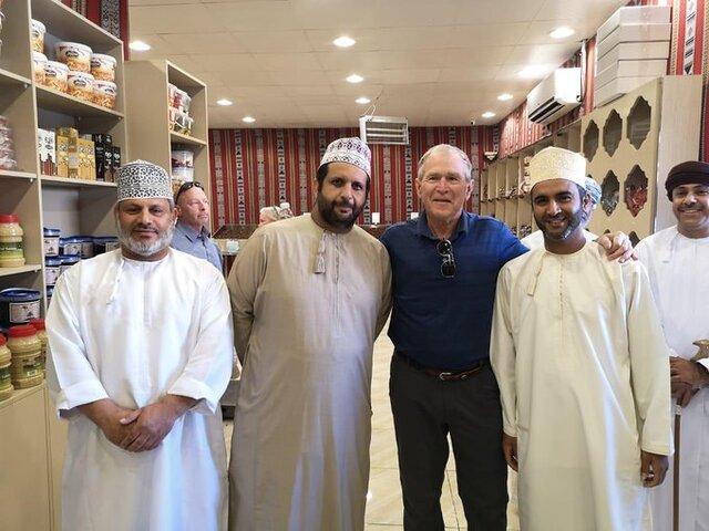 جورج بوش سفری محرمانه به عمان داشت