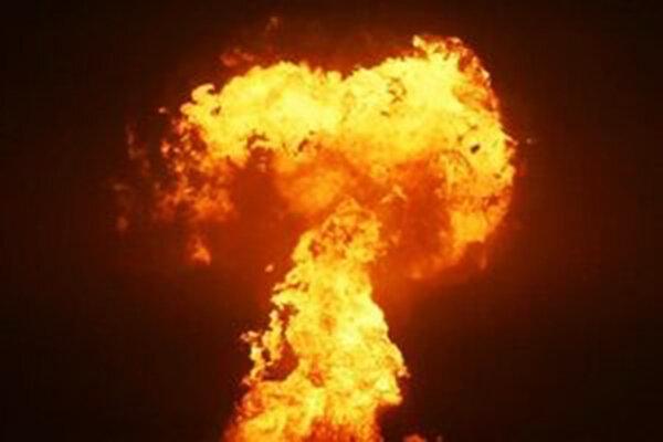 تصاویر وقوع انفجار لوله نفت در هرمزگان ، یک منبع انتظامی تایید کرد