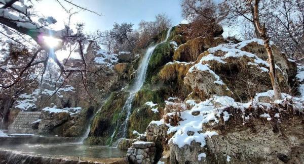 آشنایی با آبشار نیاسر ، طبیعت گردی در کاشان آشنایی با آبشار نیاسر ، طبیعت گردی در کاشان